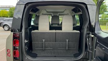Land Rover Defender 2.0 P300 SE 110 5dr Auto (7 Seat) With Climate Front Seats and S