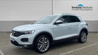 Volkswagen T Roc 1.5 TSI EVO SEL 5dr Manual with Apple Carplay  Nav  Winter Pack 