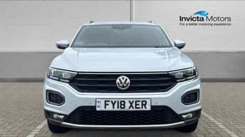 Volkswagen T Roc 1.5 TSI EVO SEL 5dr Manual with Apple Carplay  Nav  Winter Pack 