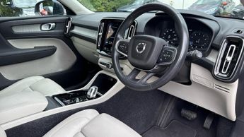 Volvo XC40 2.0 B4P Mhev Inscription Pro 5dr Auto with Nav  Rear Cam  H/Seat