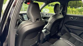 Volvo XC60 2.0 T5 (250) R DESIGN Pro 5dr AWD (Navigation)(Heated Front Seat