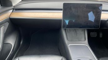 Tesla Model 3 Long Range AWD 4dr Auto - Fixed Panoramic Glass Roof - Heated Se