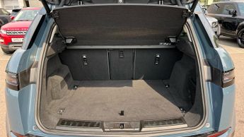 Land Rover Range Rover Evoque 2.0 D200 Dynamic HSE 5dr Auto With Fixed Panoramic Roof and Adap