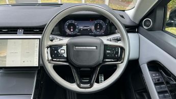 Land Rover Range Rover Evoque 2.0 D200 Dynamic HSE 5dr Auto With Fixed Panoramic Roof and Adap