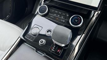 Land Rover Range Rover Sport 3.0 D300 Autobiography 5dr Auto With Massage Seats and Sliding P