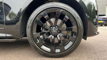 Land Rover Range Rover Sport 3.0 D300 Autobiography 5dr Auto With Massage Seats and Sliding P