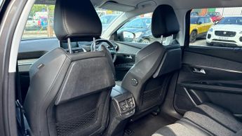 Peugeot 5008 1.2 PureTech Allure 5dr (Cruise Control with Speed Limiter)(Auto