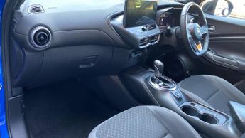 Nissan Juke 1.6 Hybrid N-Connecta 5dr Auto