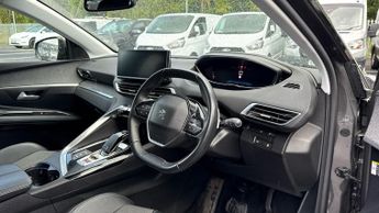 Peugeot 3008 1.2 PureTech Allure Premium 5dr EAT8 (Keyless Go)(Navigation)(Du