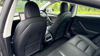 Tesla Model 3 Long Range AWD 4dr Auto (Fixed Glass Roof)(Heated Front Seats)(N