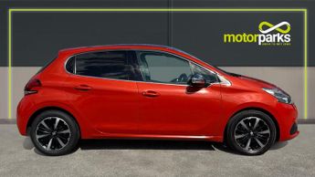 Peugeot 208 1.2 PureTech Allure Premium 5dr (Apple Carplay/Android Auto)(Rea