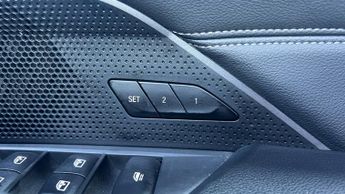 BMW 4 Series 420i M Sport 2dr Step Auto With Heated Front Seats and Three-zon