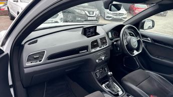 Audi Q3 2.0 TDI (184) Quattro Black Edition S Tronic (Front and Rear Par