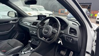Audi Q3 2.0 TDI (184) Quattro Black Edition S Tronic (Front and Rear Par