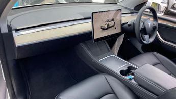 Tesla Model Y RWD 5dr Auto