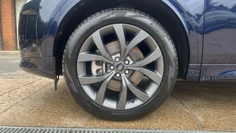 Land Rover Discovery Sport 2.0 P250 Petrol R-Dynamic SE 5dr Auto 5 Seat with Black Sports L