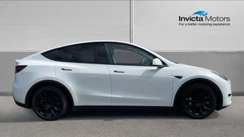 Tesla Model Y RWD 5dr Auto - Fixed Panoramic Sunroof - Wireless Charging - Hea