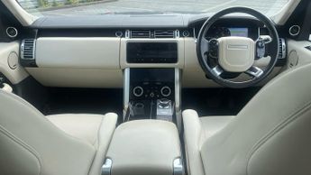 Land Rover Range Rover 2.0 P400e Vogue 4dr Auto