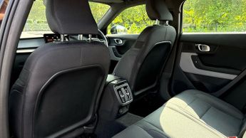 Polestar Polestar 2 170kW 69kWh Standard Range SM 5dr Auto (Keyless Entry/Go)(Apple 