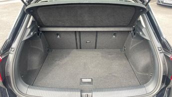 Volkswagen T Roc 1.5 TSI Life 5dr DSG - Park Assist - Ready 2 Discover Infortainm