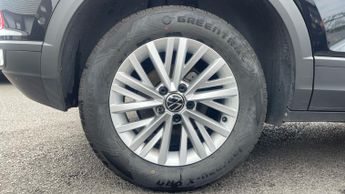 Volkswagen T Roc 1.5 TSI Life 5dr DSG - Park Assist - Ready 2 Discover Infortainm