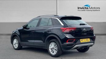 Volkswagen T Roc 1.5 TSI Life 5dr DSG - Park Assist - Ready 2 Discover Infortainm