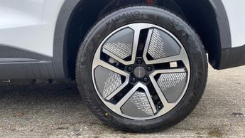 Omoda E5 150KW Comfort 61kWh 5dr Auto