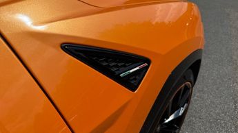 Lamborghini Urus Pearl Capsule 4.0T FSI V8 Pearl Capsule 5dr Auto