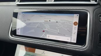 Land Rover Range Rover Velar 2.0 D200 R-Dynamic SE 5dr Auto With Heated Front Seats and Adapt