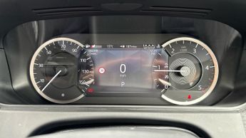 Land Rover Range Rover Velar 2.0 D200 R-Dynamic SE 5dr Auto With Heated Front Seats and Adapt