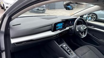 Volkswagen Golf 2.0 TDI Life 5dr DSG (Navigation)(Adaptive Cruise Control/Speed 