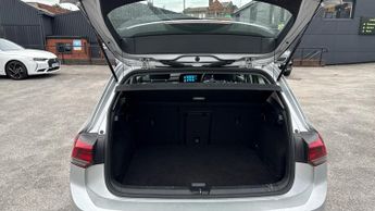 Volkswagen Golf 2.0 TDI Life 5dr DSG (Navigation)(Adaptive Cruise Control/Speed 