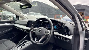 Volkswagen Golf 2.0 TDI Life 5dr DSG (Navigation)(Adaptive Cruise Control/Speed 