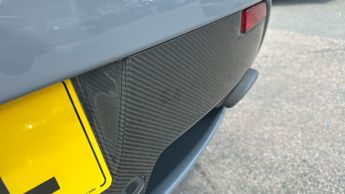 Aston Martin Vantage S 2dr