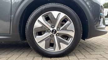 Kia Niro 150kW 4+ 64kWh 5dr Auto with Adaptive Cruise Control  Wireless C