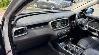 Kia Sorento 2.2 CRDi KX-3 5dr Auto (Navigation)(Opening Panoramic Roof)(Heat