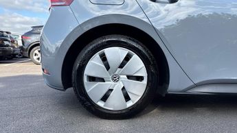 Volkswagen ID3 150kW Life Pro Performance 58kWh 5dr Auto (Navigation)(Front/Rea