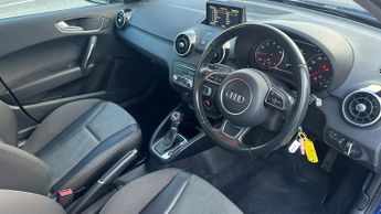 Audi A1 1.0 TFSI Sport 5dr S Tronic Air conditioning  electric windows.