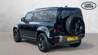Land Rover Defender 3.0 D300 X-Dynamic S 110 5dr Auto With Heated Front Seats and 3D