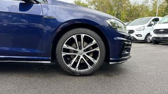 Volkswagen Golf 2.0 TDI R-Line 5dr DSG (Heated Front Seats)(Active Info Display)