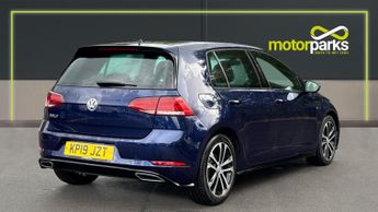 Volkswagen Golf 2.0 TDI R-Line 5dr DSG (Heated Front Seats)(Active Info Display)