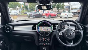 Mini Hatch 1.5 Cooper Exclusive II 5dr Auto (Premium Plus Pack)(Opening Pan