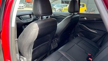 Vauxhall Grandland X 1.6 Hybrid4 300 Ultimate Nav 5dr Auto (Front/Rear Parking Sensor