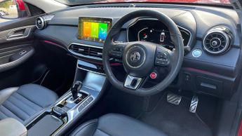 MG HS 1.5 T-GDI Exclusive 5dr DCT - Reverse Camera - Satellite Navigat