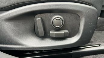 Jaguar I-PACE 294kW EV400 R-Dynamic SE Black 90kWh 5dr Auto With Fixed Panoram