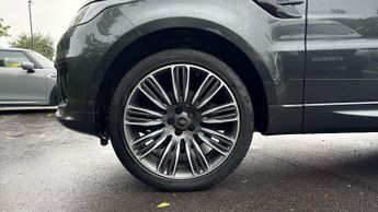 Land Rover Range Rover Sport 3.0 SDV6 Sport Autobiography Dynamic (Opening Panoramic Roof)(Me