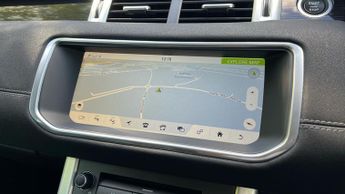 Land Rover Range Rover Evoque 2.0 Ingenium Si4 HSE Dynamic Lux 5dr Auto With Heated Front and 