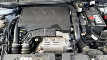 Citroen C4 1.2 PureTech (130) Shine 5dr Auto (Head Up Display)(Navigation)(