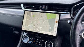 Jaguar F-PACE 2.0 P400e R-Dynamic SE 5dr Auto AWD