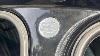 Land Rover Range Rover Velar 2.0 P400e R-Dynamic HSE 5dr Auto